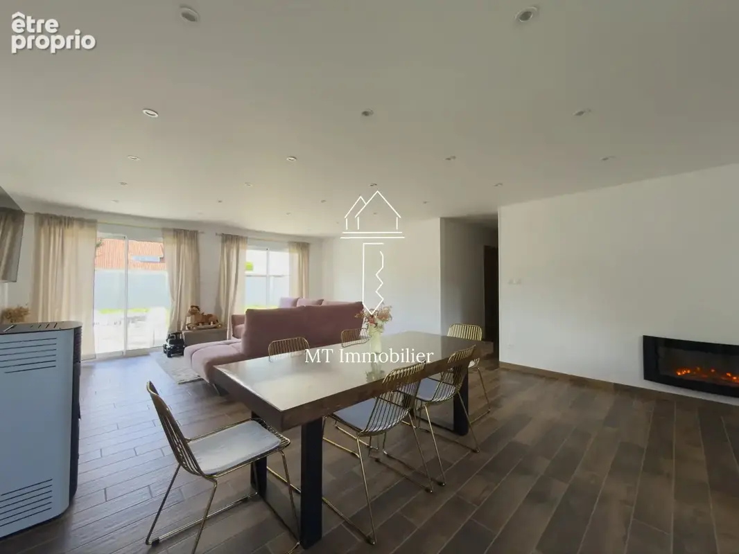 Maison 4 pièces 103 m² à vendre à Aubin-Saint-Vaast (62140) - photo 2