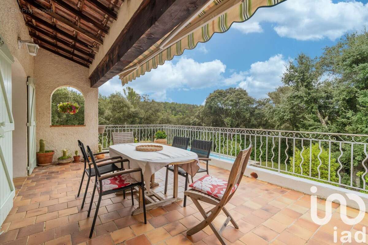 Photo 2 - Maison à LE BEAUSSET