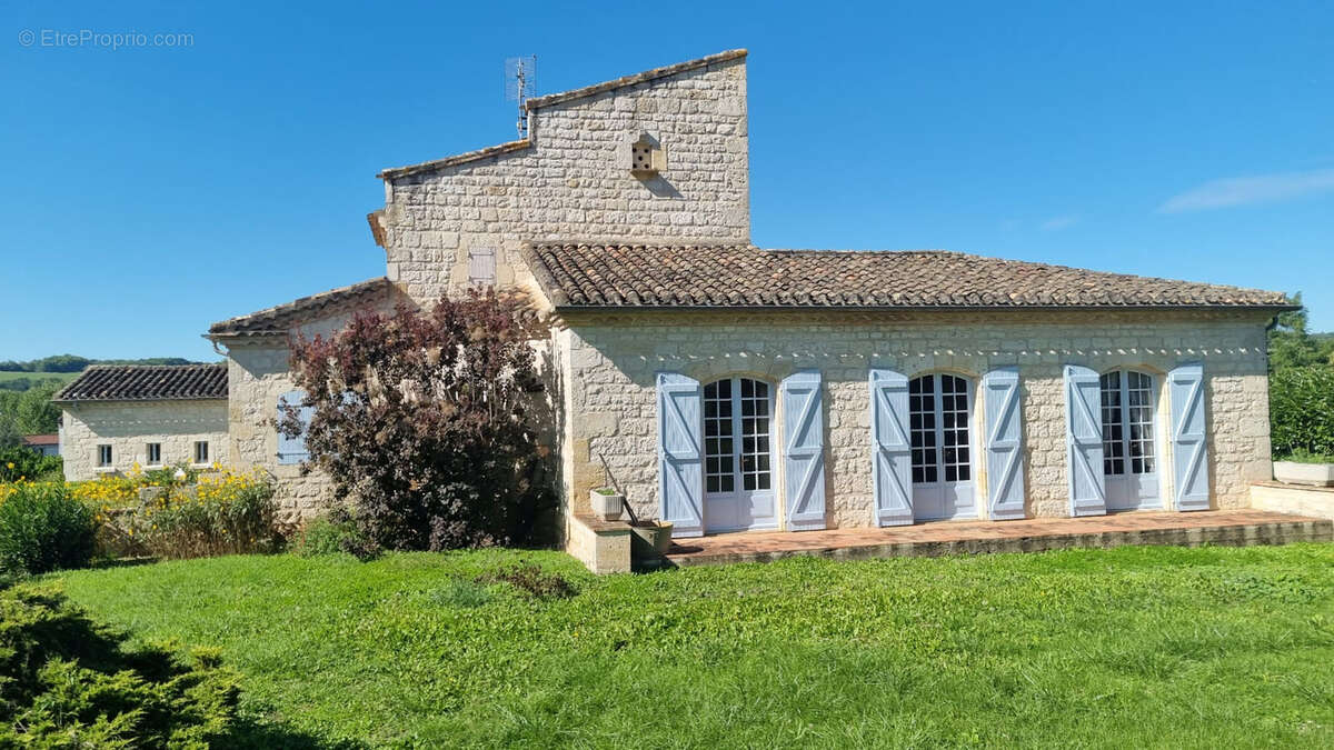 Maison à CAZES-MONDENARD