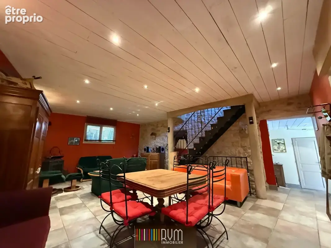 Maison 13 pièces 169 m² à vendre à Germagnat (01250) - photo 3