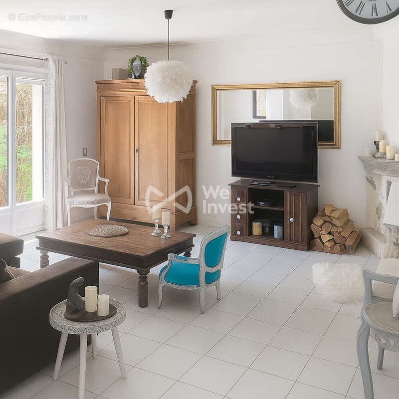 Maison à COURNONTERRAL