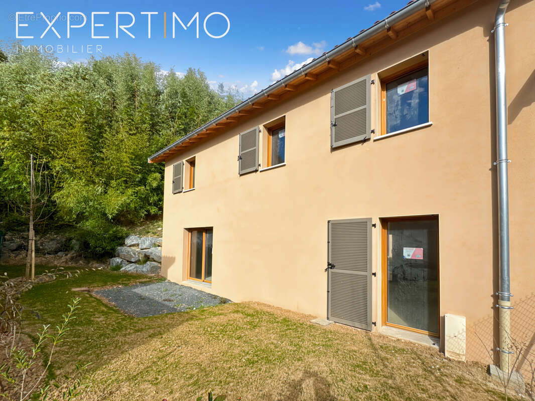À Vendre : Villa Neuve Frais de Notaire réduits à finir d'Aménager   Proche Trévoux, Hyper-Centre Village de S - photo 2
