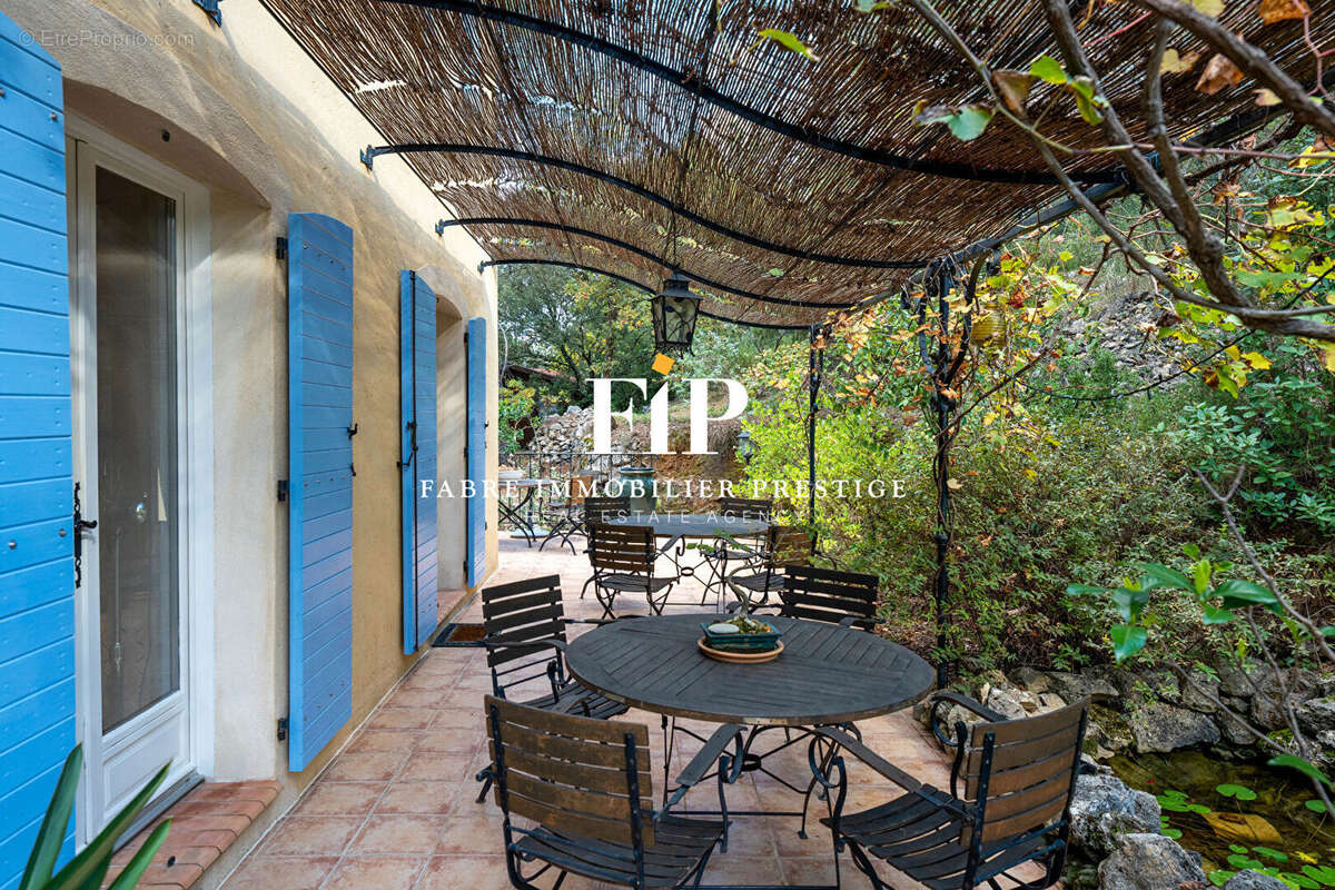 Maison à SAINT-MAXIMIN-LA-SAINTE-BAUME