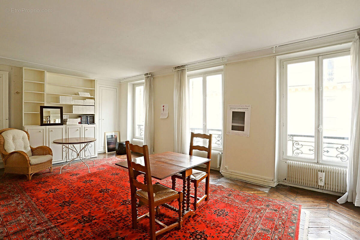 Appartement à PARIS-5E