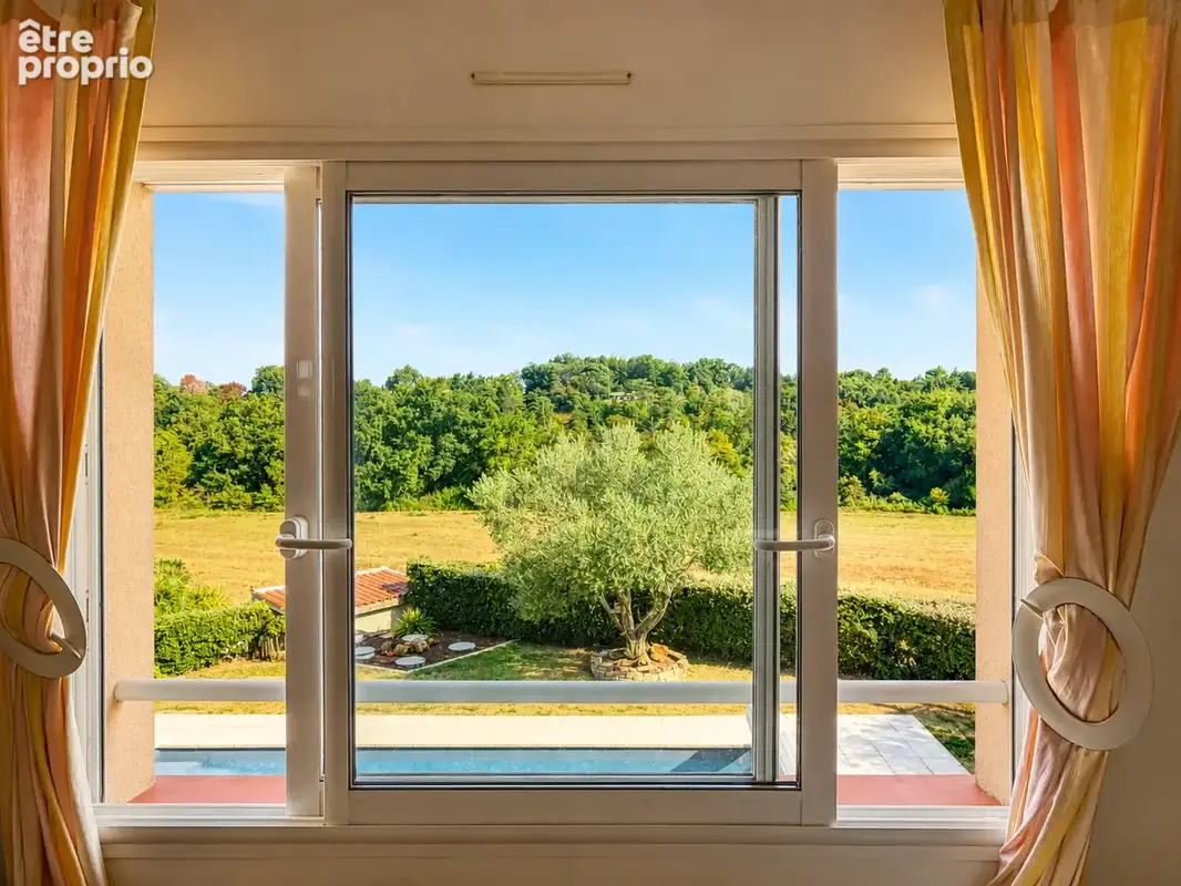 Maison familiale d'exception avec piscine, suite parentale et salle de jeux de 37 m2   Aigrefeuille (31280) - photo 5