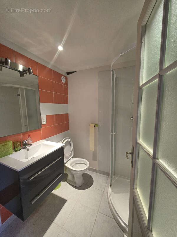 Maison à CAHUZAC-SUR-VERE