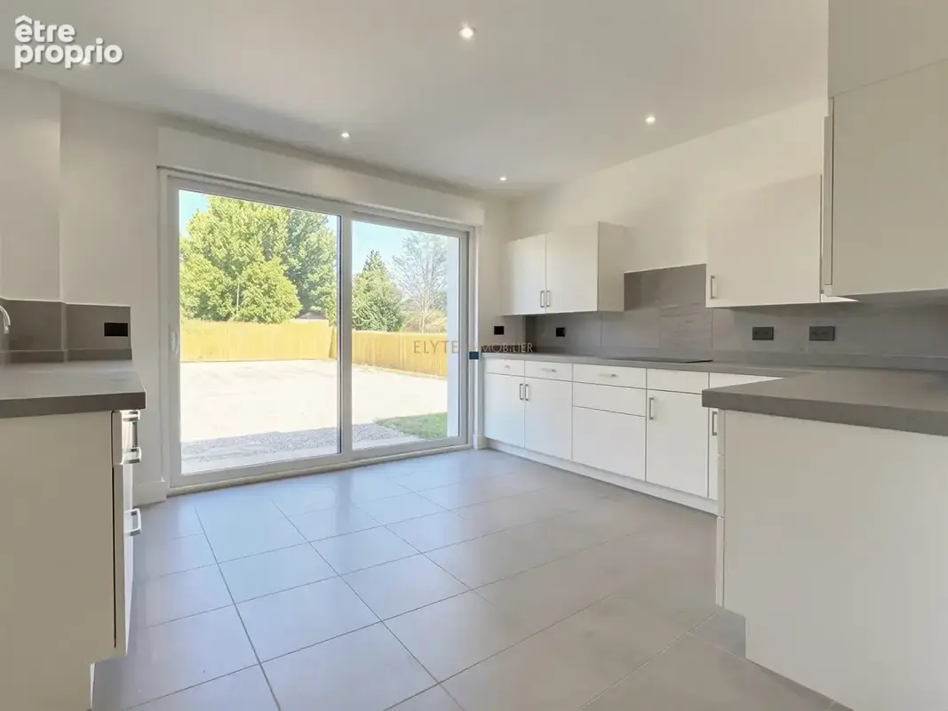 Maison 10 pièces 271 m² à vendre à Peynier (13790) - photo 7