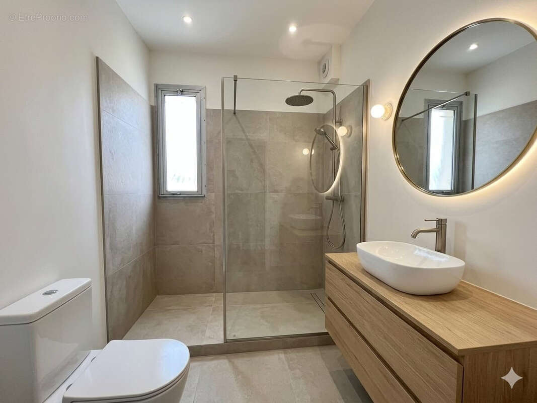 Appartement à LE PRADET
