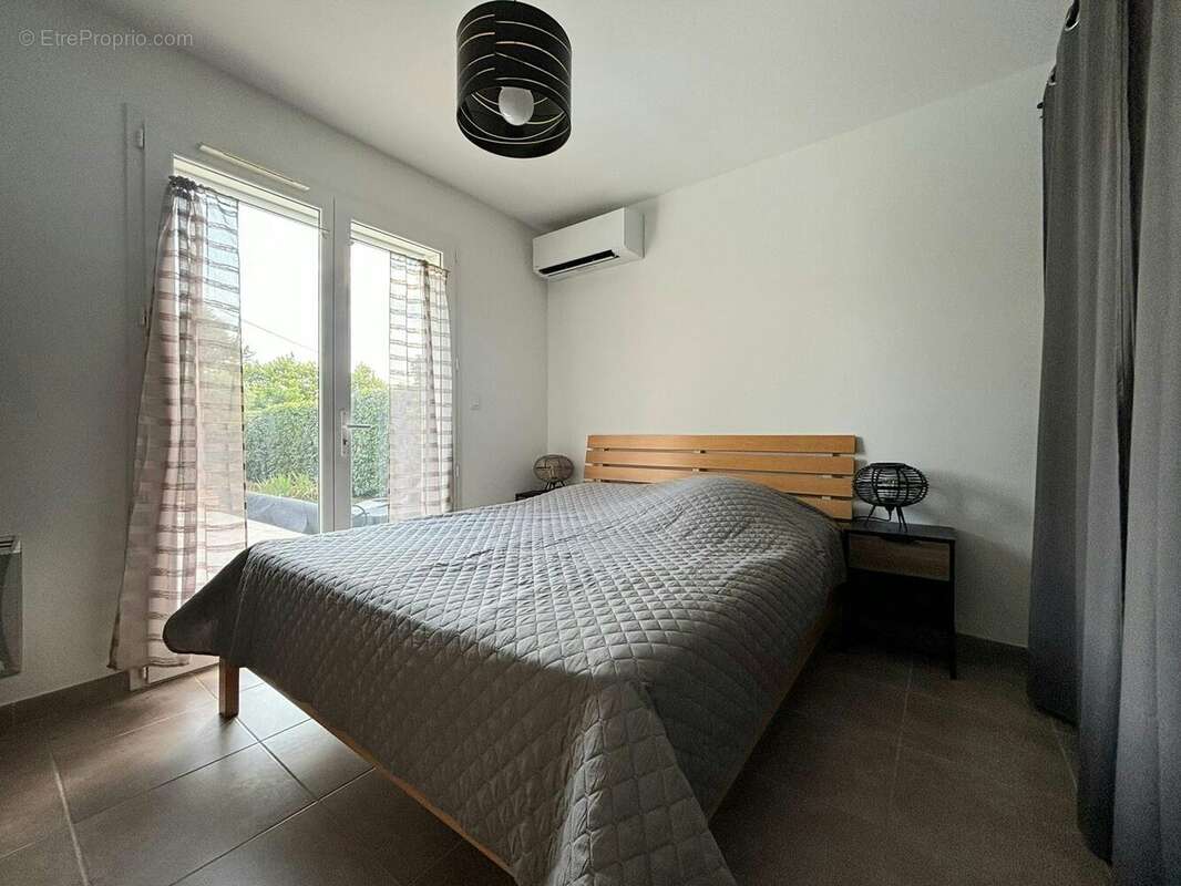 Maison à VIC-LE-FESQ