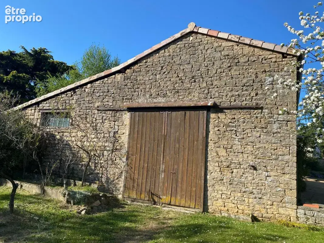 Maison de Maître  de 1800 sur 2 étages avec dépendances et terrain constructible - photo 5