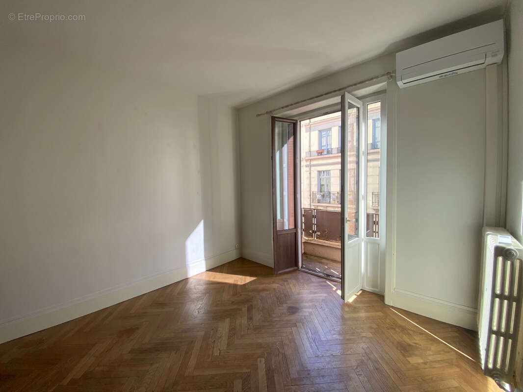 Appartement à LYON-6E