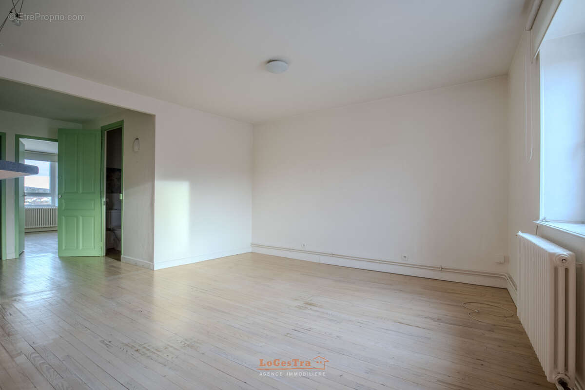 Appartement à VITTEL