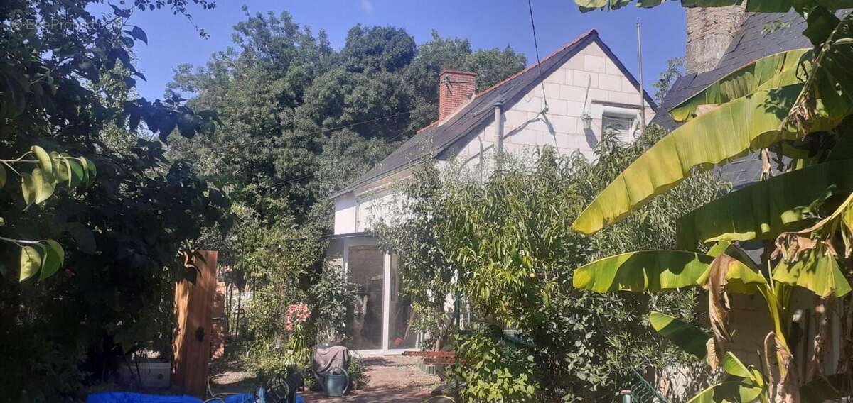Maison à LONGUE-JUMELLES