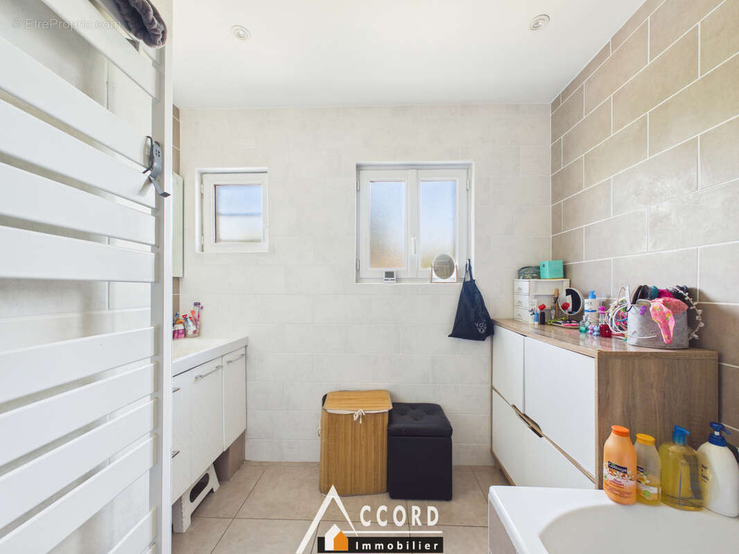 Maison 5 pièces 100 m2 - photo 8