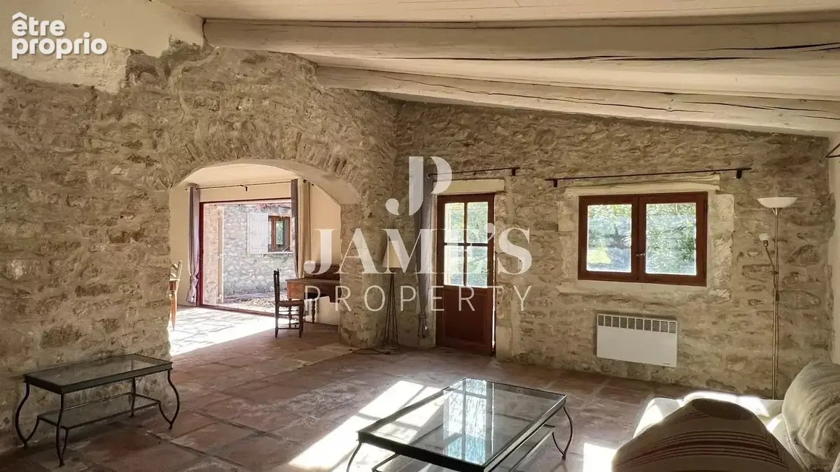 Maison 8 pièces 250 m² à vendre à Eygalieres (13810) - photo 3