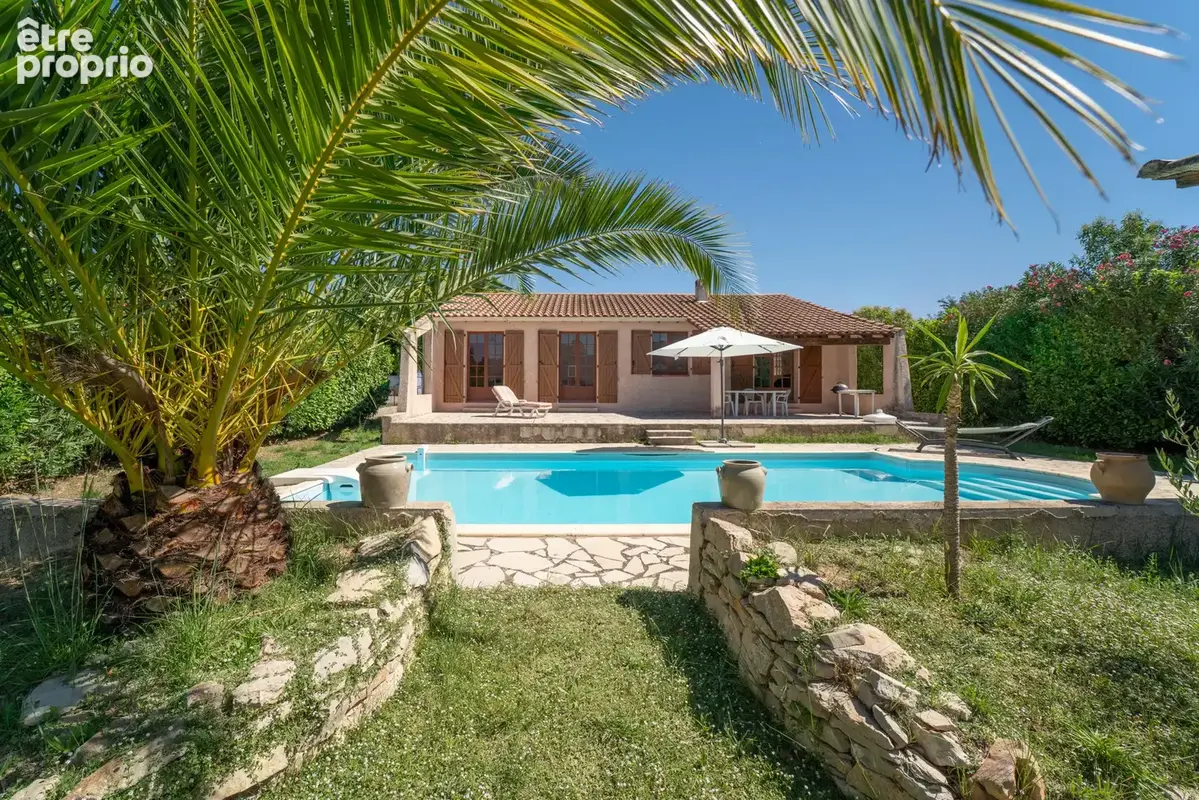 Lunel nord   villa de plain-pied, piscine & 1 048 m2 de terrain constructible - photo 2