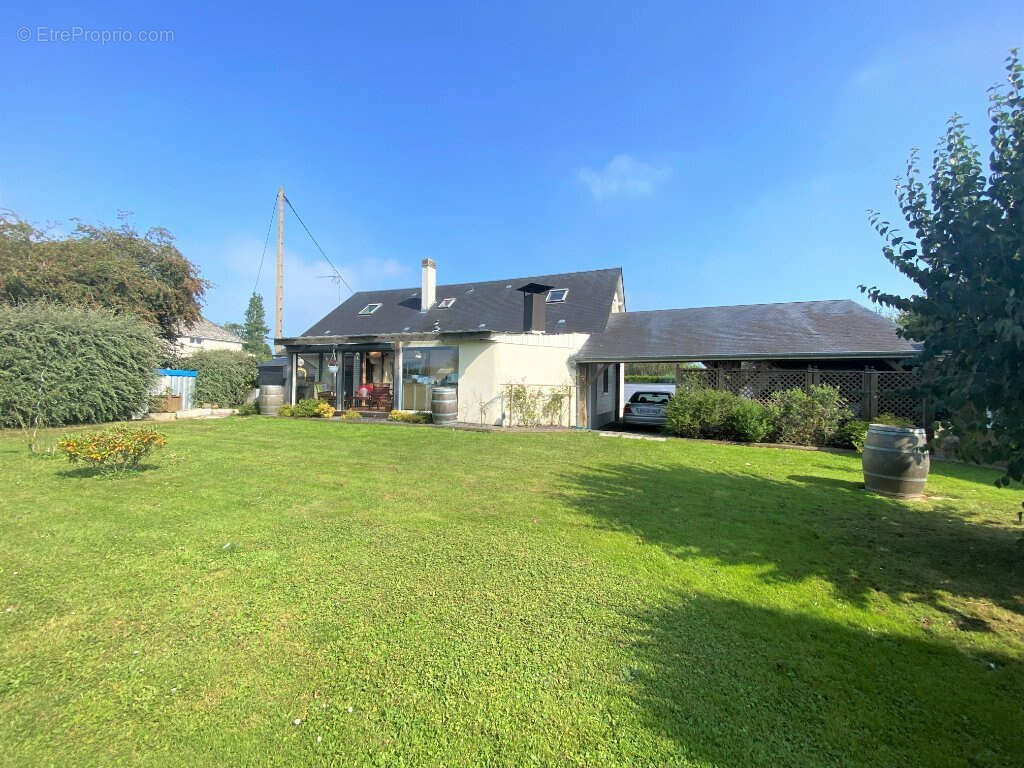Maison à GRANDCAMP-MAISY