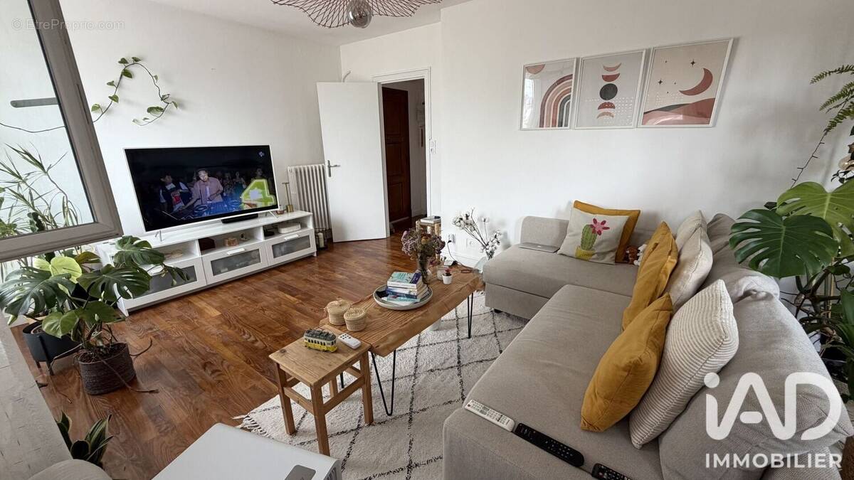 Photo 1 - Appartement à FOUGERES