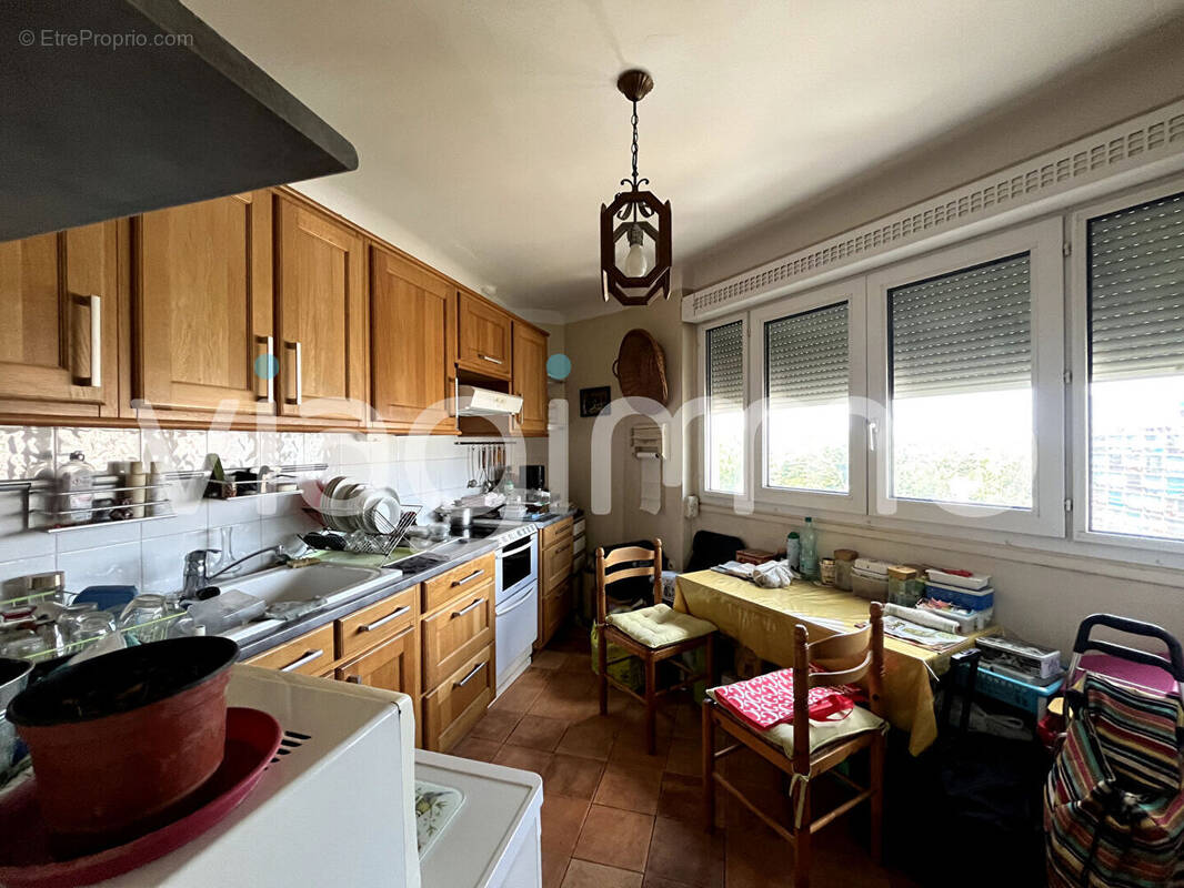 Appartement à MONTROUGE