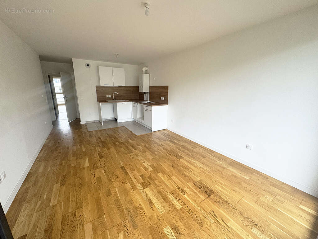 Appartement à LE PLESSIS-TREVISE