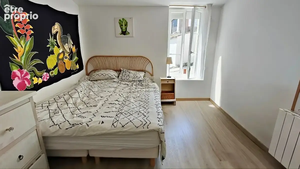 Blaye centre à pied   Maison en pierre   Jardin 1 212 m2 sans vis-à-vis   DPE C - photo 16
