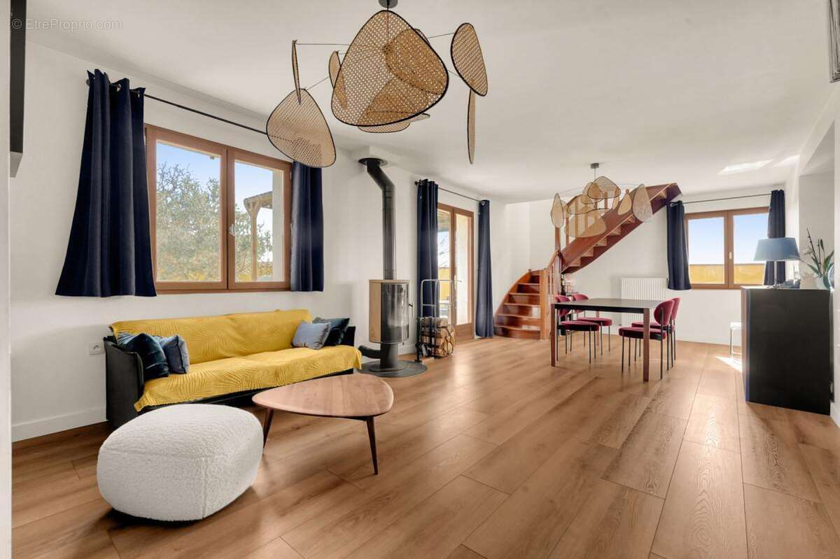 Maison à SAINT-ALBAN