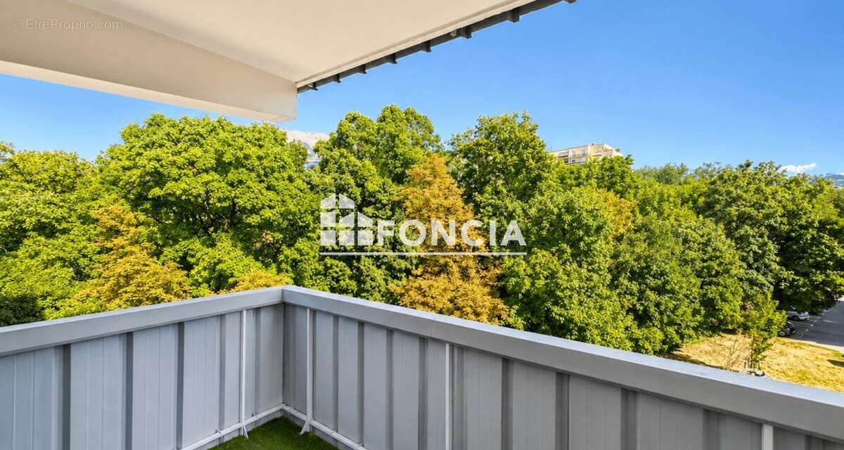 À vendre t2 + parking + cave - photo 4