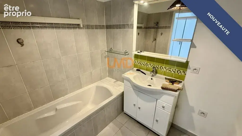 Roquebrune-sur-Argens village – T3 – terrasse couverte – garage - photo 10