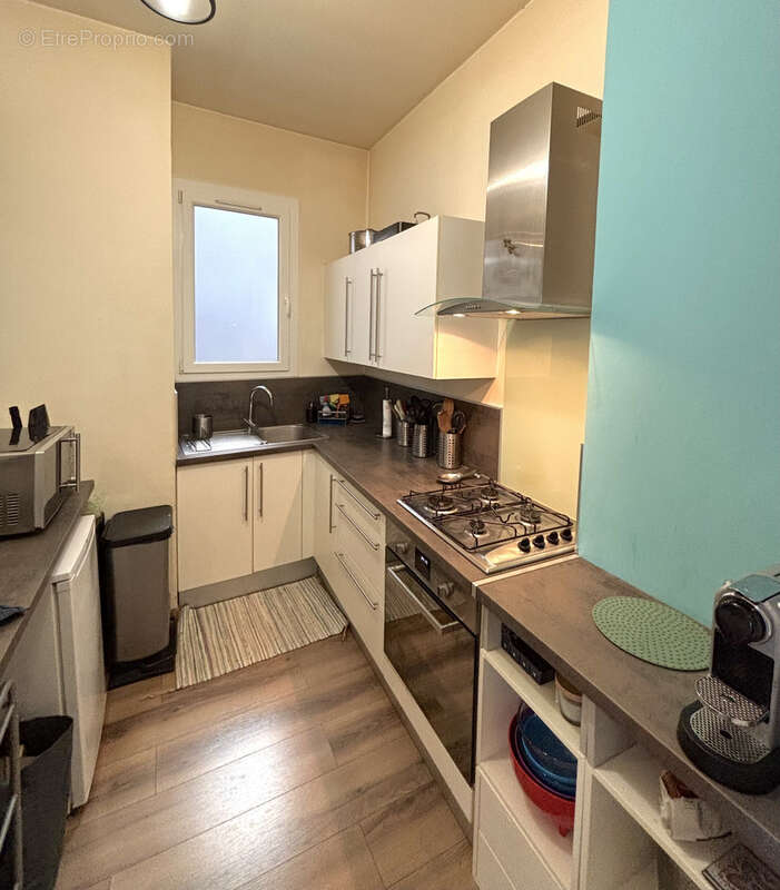 Appartement à MARSEILLE-6E