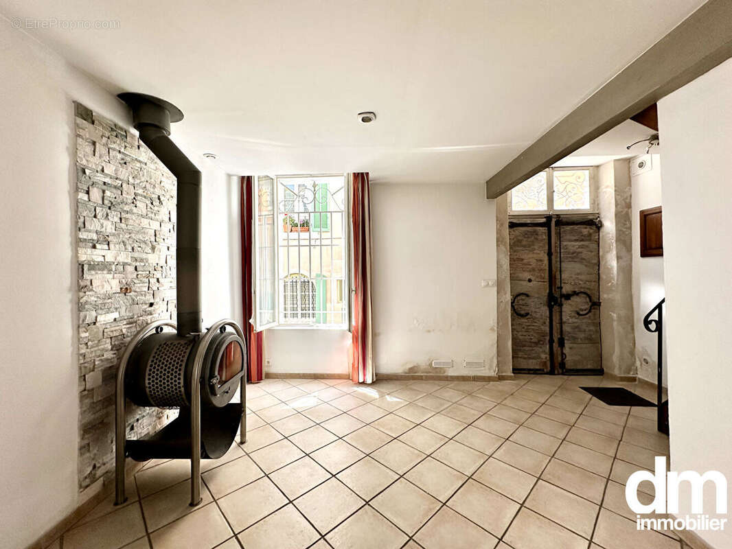 Maison  5 pièces avec terrasse tropézienne - photo 8