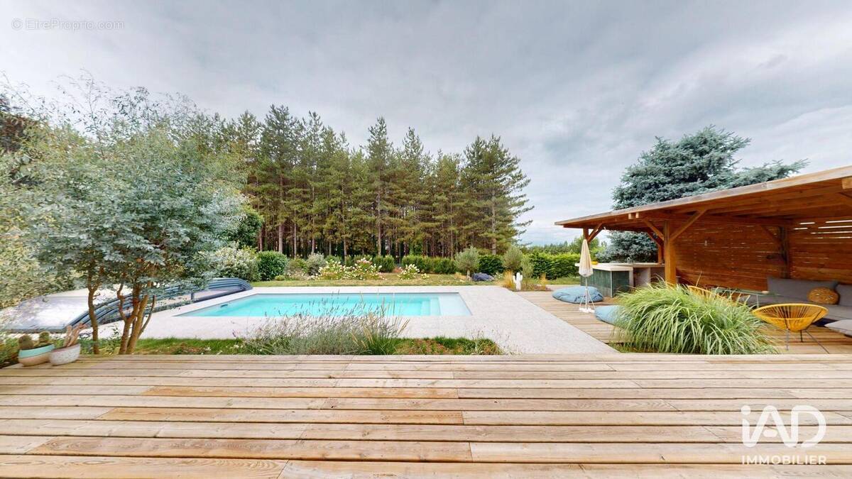 Photo 1 - Maison à LA FOUILLOUSE