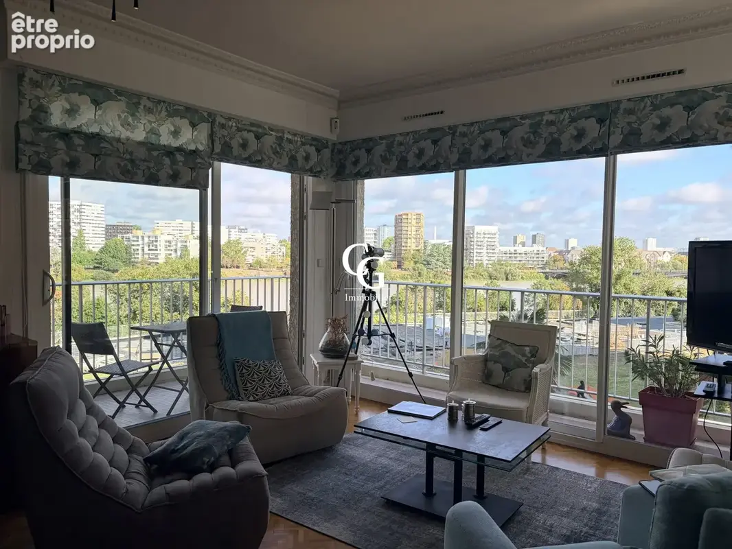 Appartement 5 pièces 117 m² à vendre à Saint-Sebastien-Sur-Loire (44230) - photo 2