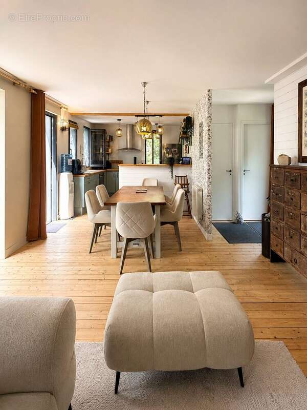 Maison 227 m² à Loches  - photo 4