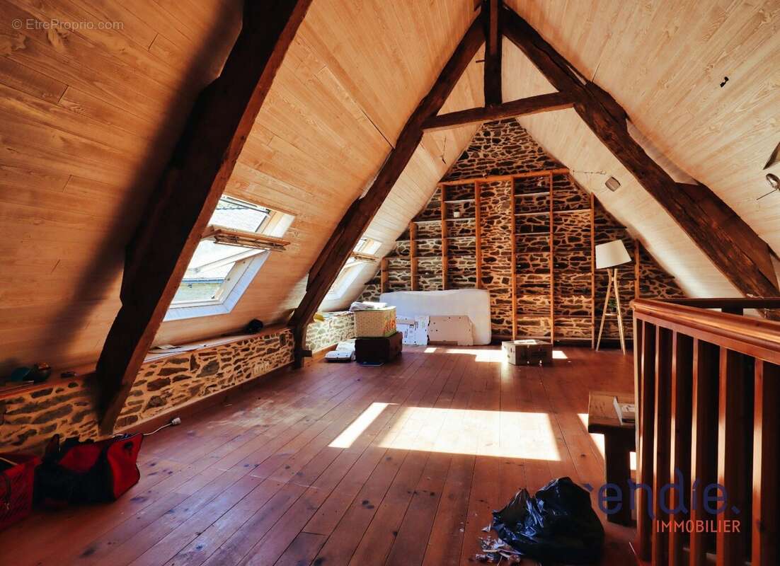 Maison familiale avec dépendance - à seulement  10 ' de Pontivy - photo 14