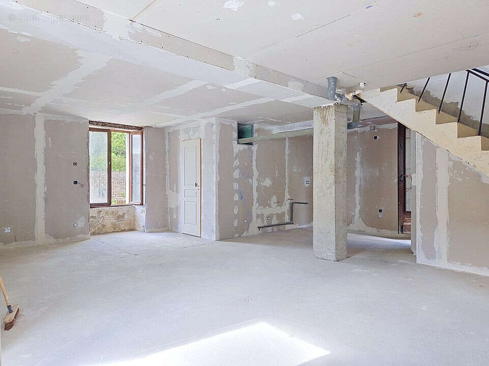 Maison Fontenay Le Vicomte 5 pièce(s) 87 m2 - photo 7
