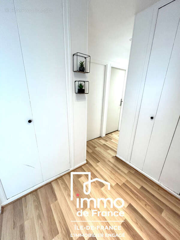 Appartement à EPINAY-SUR-SEINE