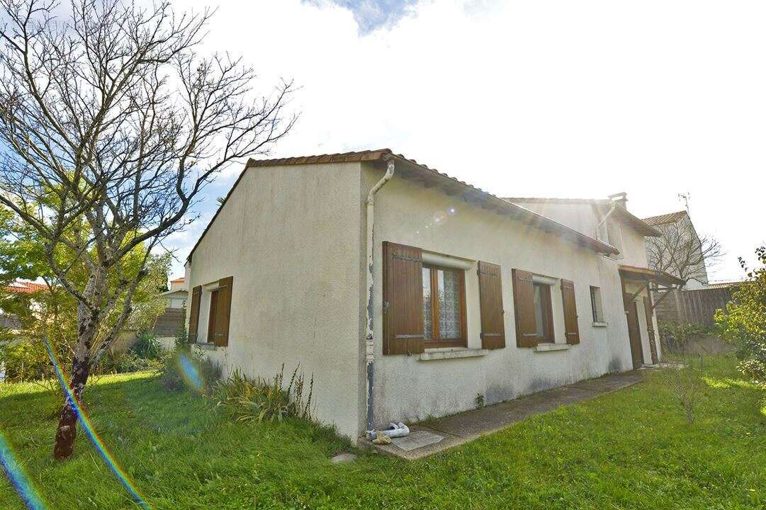 Maison à SAINT-GEORGES-DE-DIDONNE