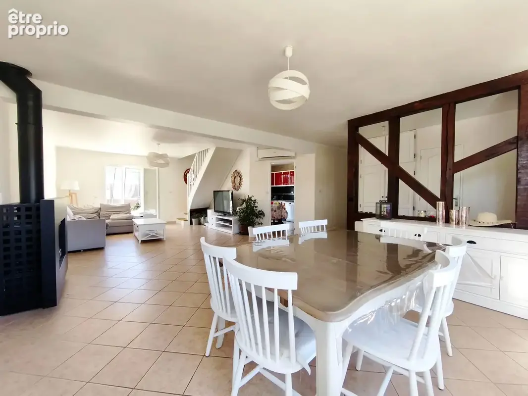 Maison 8 pièces 171 m² à vendre à Donnery (45450) - photo 3