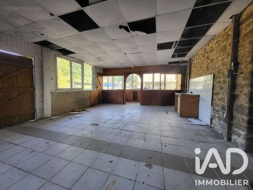 Photo 4 - Maison à SAINT-VICTURNIEN
