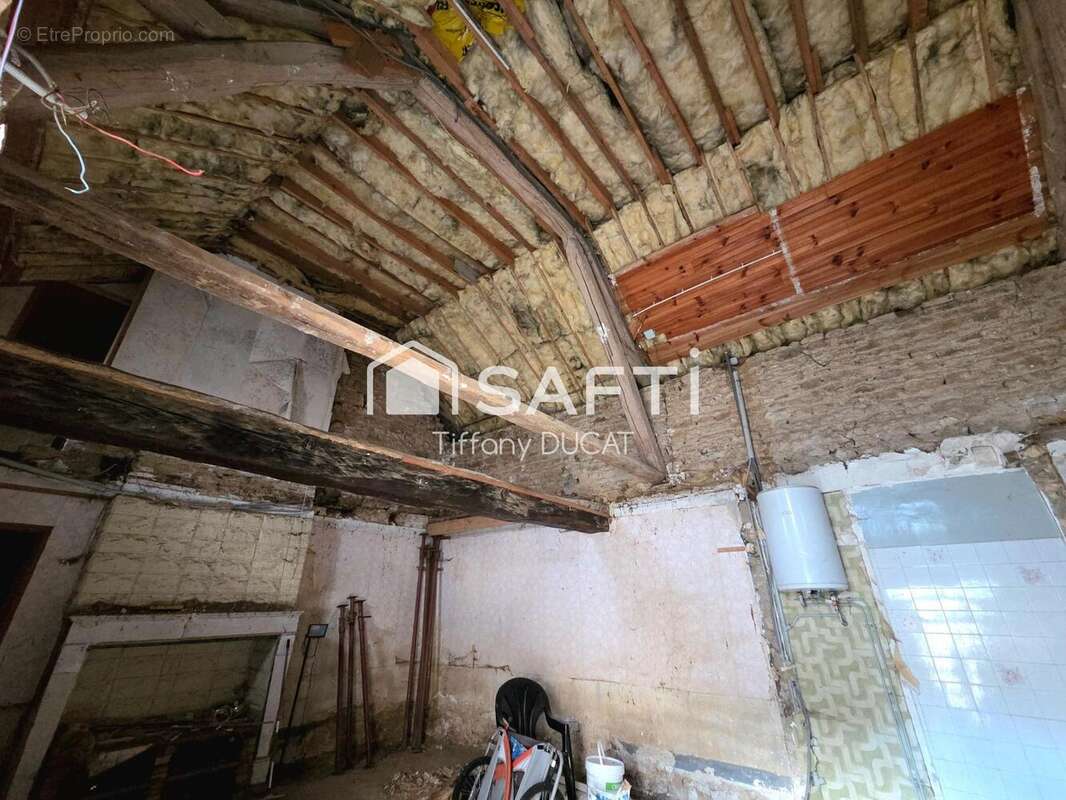 Photo 4 - Maison à COUSSEGREY