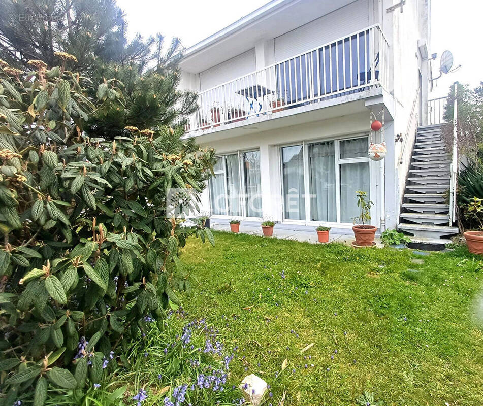 Appartement à CAMIERS