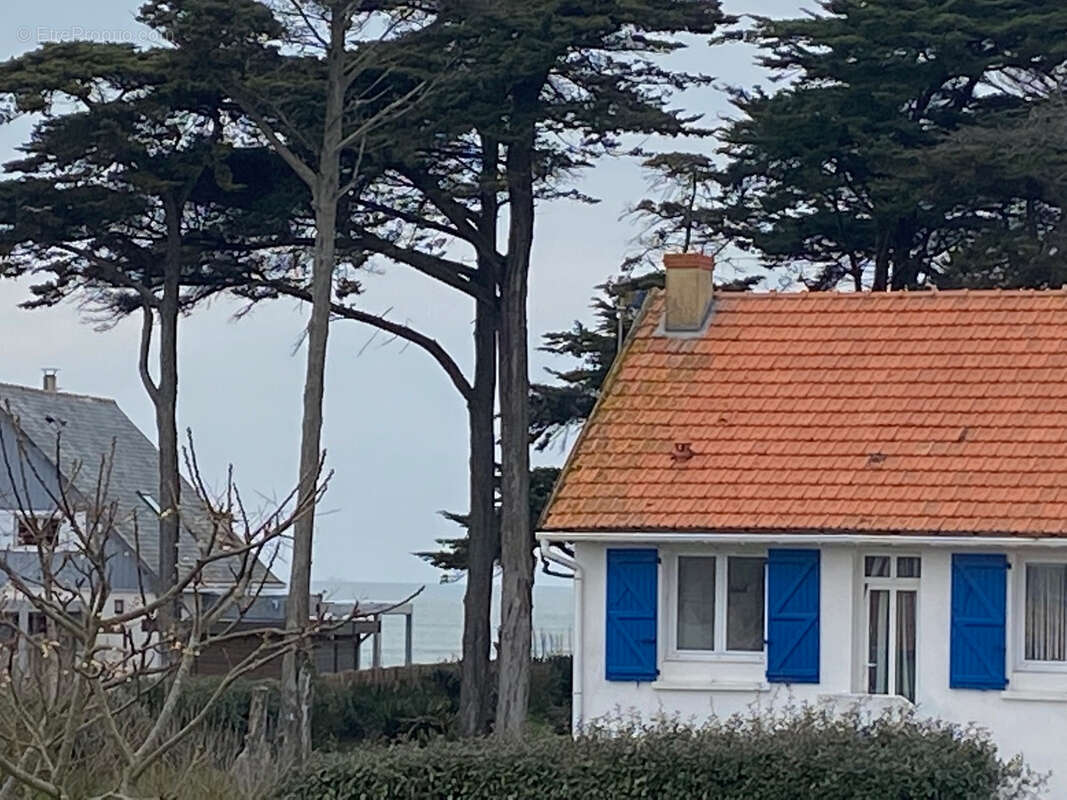 Terrain à LA PLAINE-SUR-MER