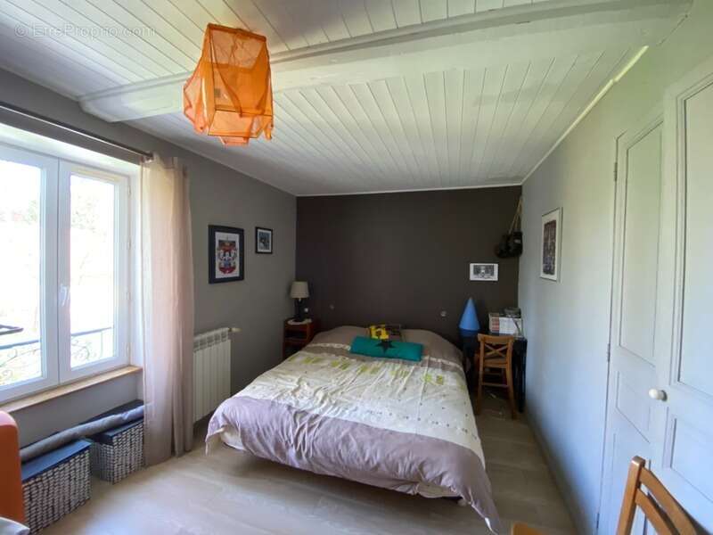 Maison à LUZILLAT