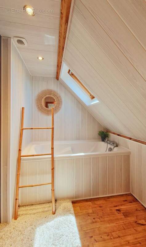 Maison à SAINT-MARS-DU-DESERT