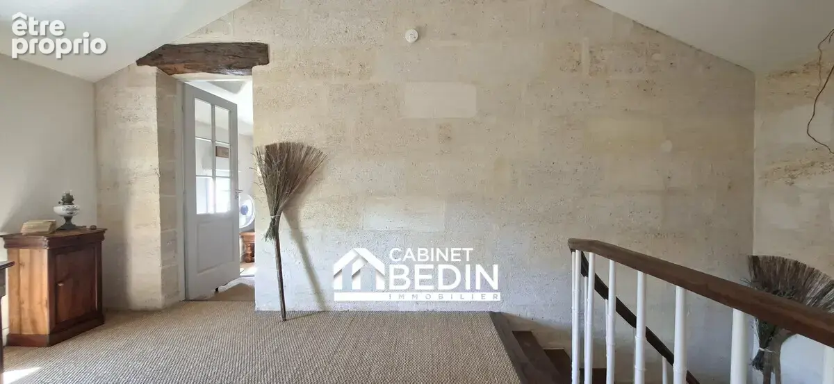 Maison 292 m² à Libourne  - photo 8