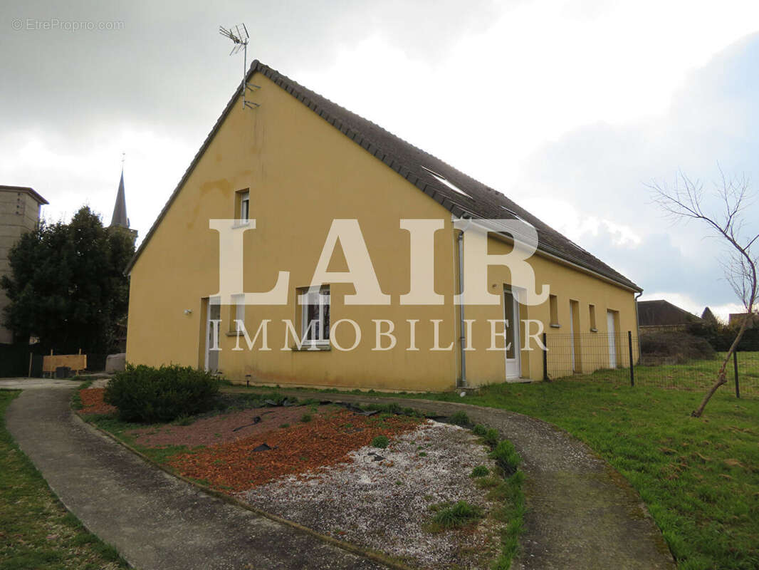 Appartement à PRE-EN-PAIL
