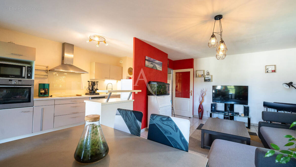 Appartement à SAINT-JULIEN-EN-GENEVOIS