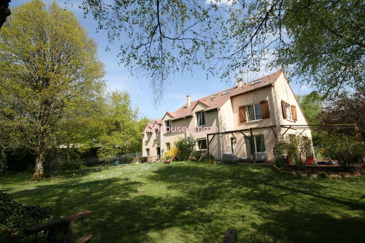 Maison à LES ALLUETS-LE-ROI