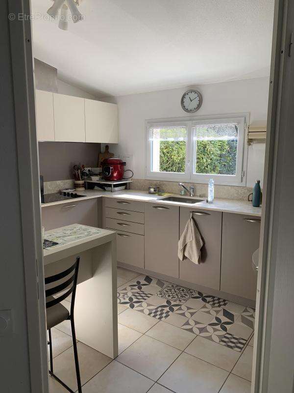 Maison à SAINT-LAURENT-DE-LA-PREE