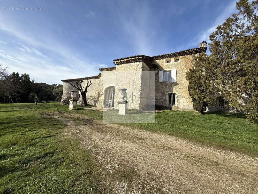 Maison à SAVASSE